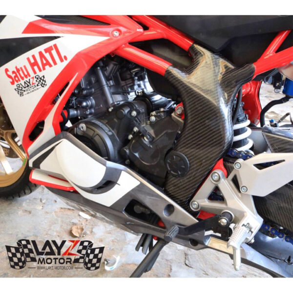 Second image of Kabon Cover Rangka Carbon - Honda CBR 250RR 2016-2021