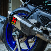 AKRAPOVIC_R6 17+ SLIP ON LINE TITANIUM copy 3