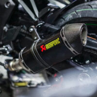 AKRAPOVIC_Z1000 SLIP ON CARBON copy 4
