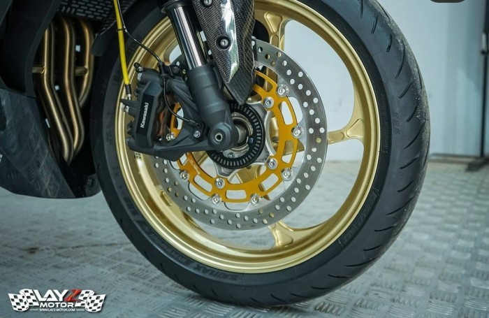 Second image of Brembo Supersport Brake Disc - Kawasaki Ninja 400, Z400