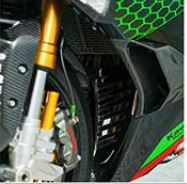 Second image of Kabon V-Grill , Black - Kawasaki ZX25R | ZX4R