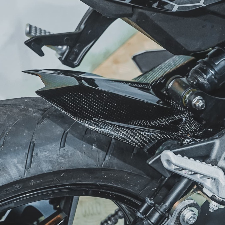 Kabon Rear Hugger Carbon - Kawasaki ZX25R | ZX4R - layz Motor
