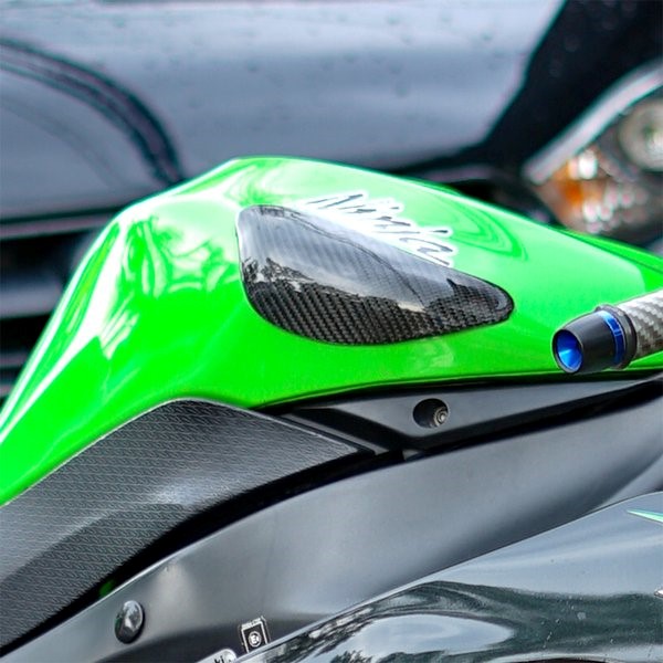 Second image of Kabon Tank Slider Carbon - Kawasaki ZX6R 2009-2024