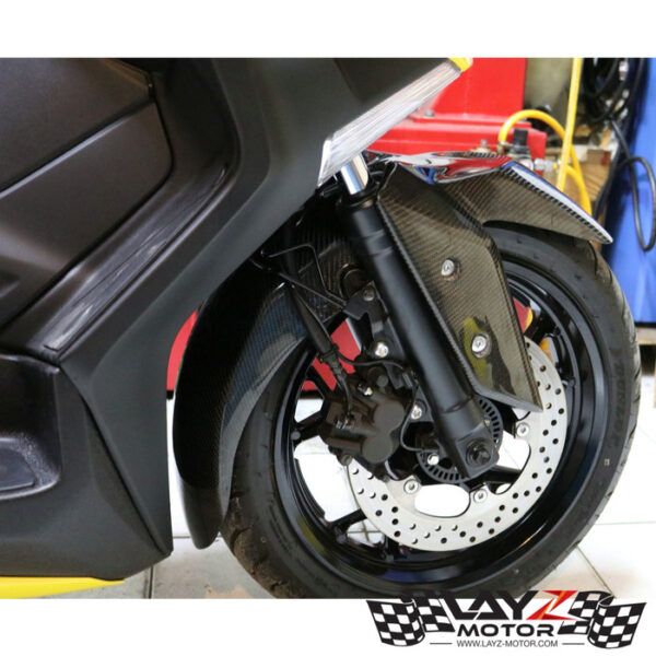 Second image of Kabon Front Fender Carbon - Yamaha Xmax 250 2017-2022