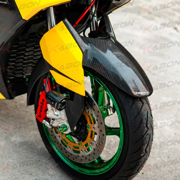 Second image of Kabon Front Fender w/ Part Original Carbon - Yamaha Xmax 250 Connected 2023-2025