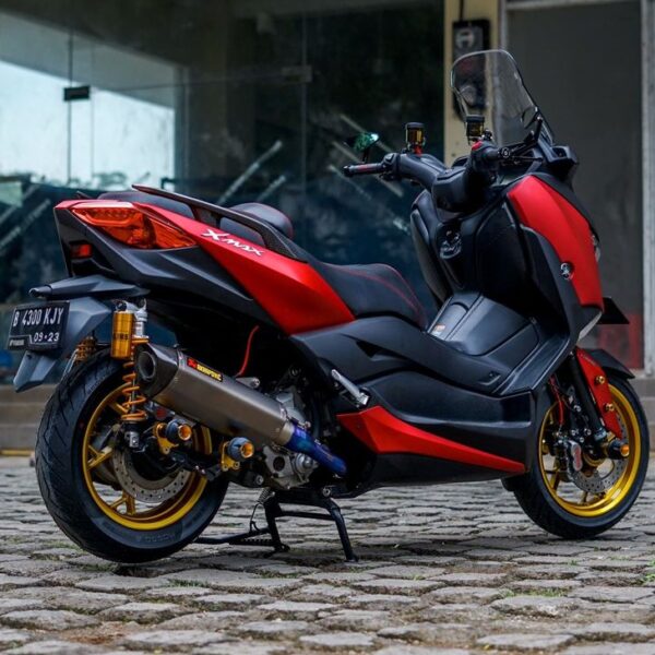 Second image of KENDMOTO Header Titanium Blue - Yamaha XMAX 250 (Akrapovic)