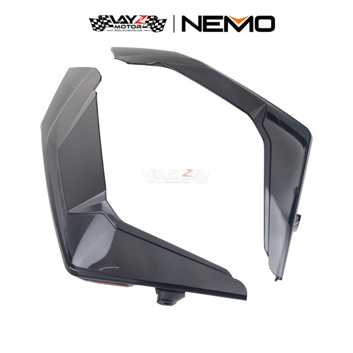 NEMO Yamaha XMAX Connected Leg Windshield Smoke