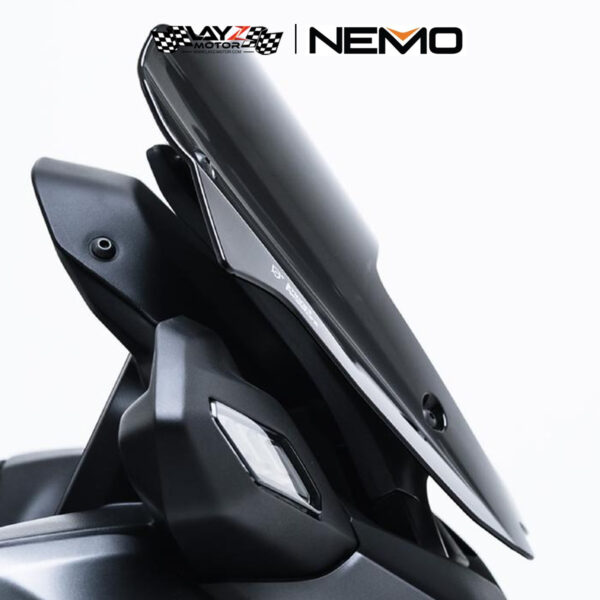 Second image of NEMO Glider Windshield - Yamaha XMAX Techmax V3